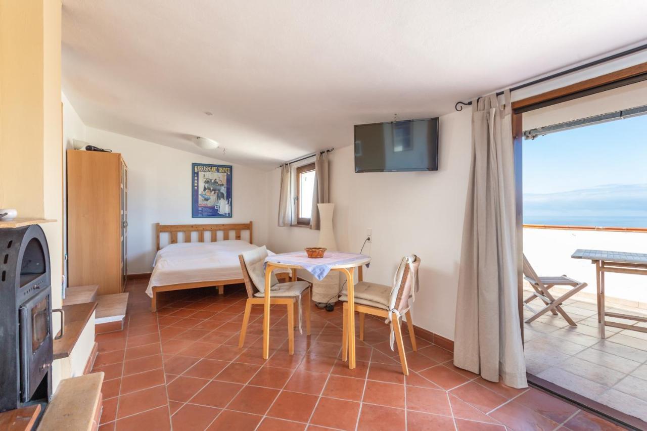 Casa Vista Mare Bosa/Magomadas المظهر الخارجي الصورة
