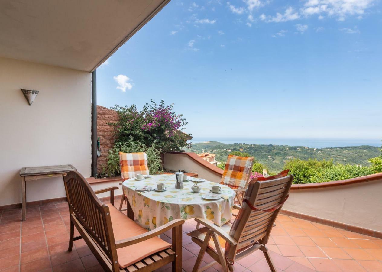 Casa Vista Mare Bosa/Magomadas المظهر الخارجي الصورة